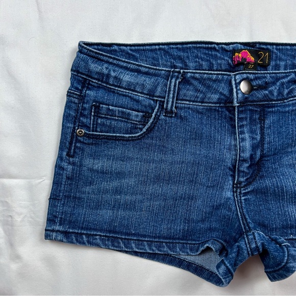 Y2K Forever 21 Low Rise Mini Shorts - Picture 3 of 7